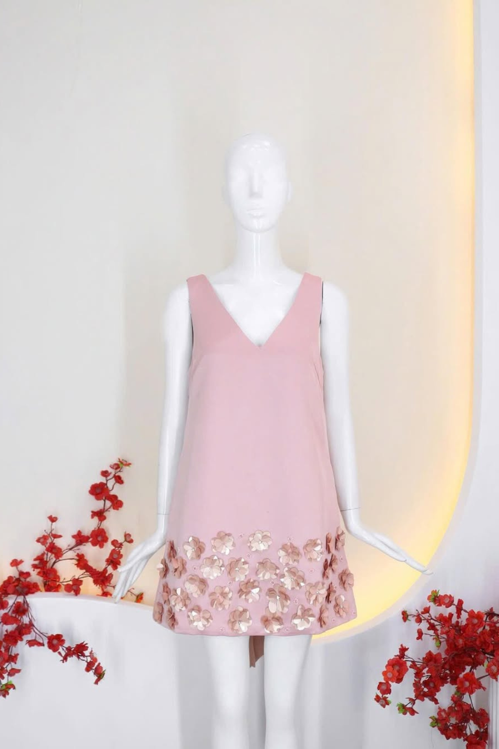 FLOWER SLEEVELESS V-NECK MINI DRESS IN PINK