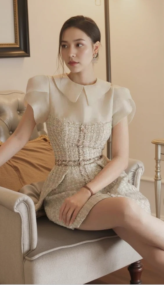 TWEED-MINIKLEID IN HELLGELB