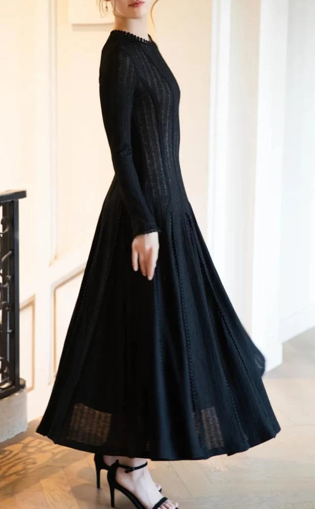 BLACK CROCHET LACE MAXI DRESS WITH SLEEVES