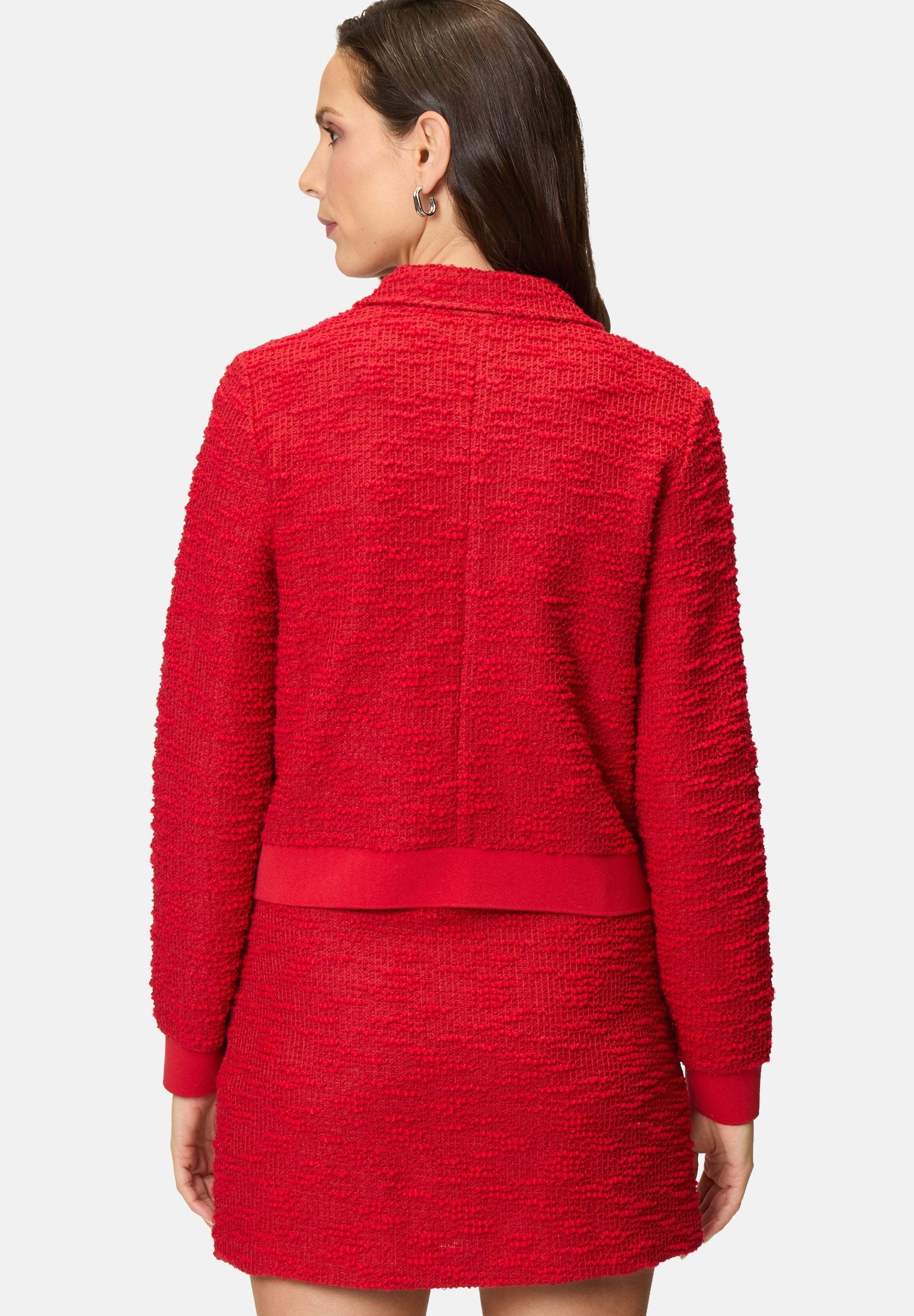 Completo giacca e gonna semplice in rosso