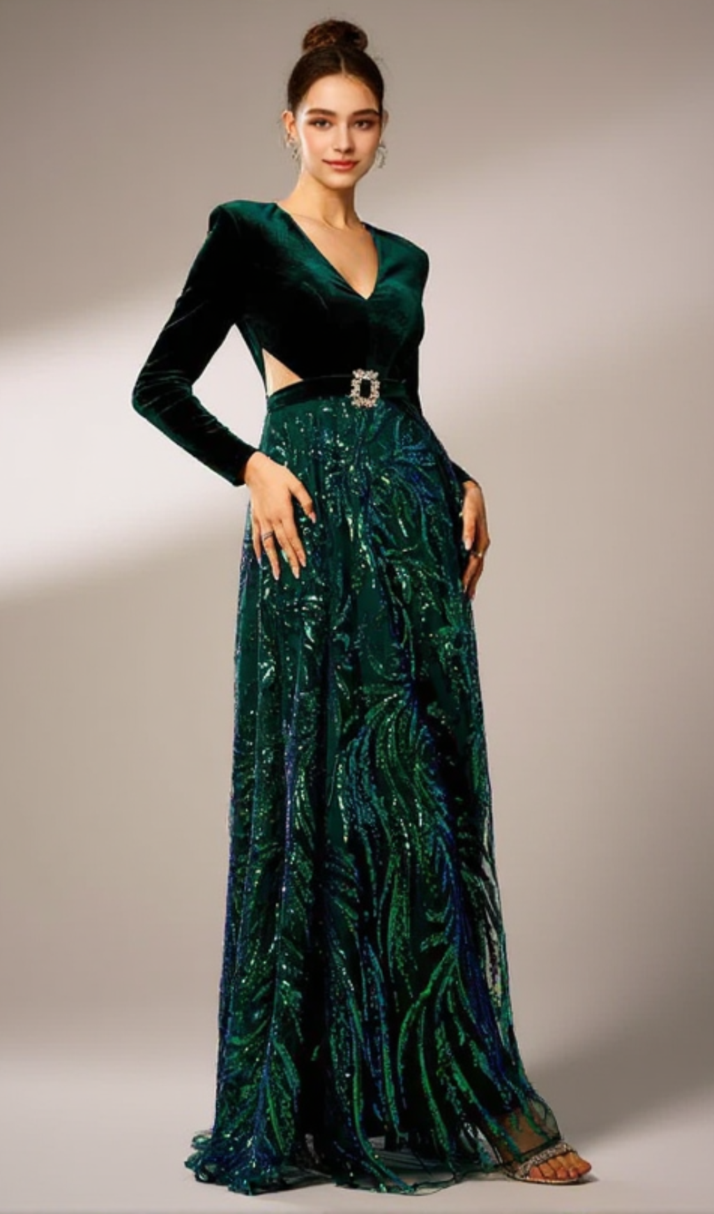 HIGH SLIT SEQUIN LONG SLEEVE MAXI DRESS IN GREEN