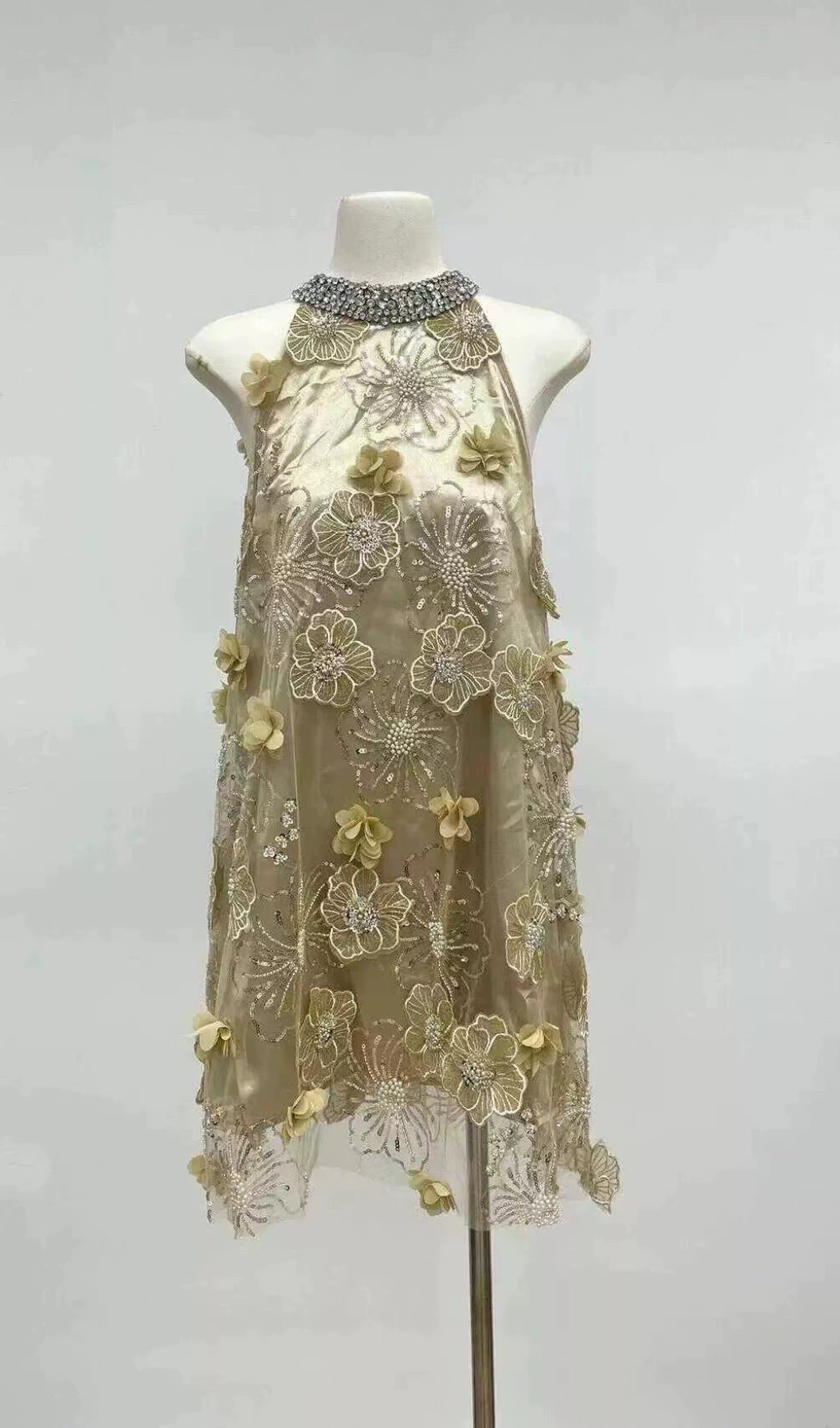 FLOWER EMBELLISHED MESH MINI DRESS