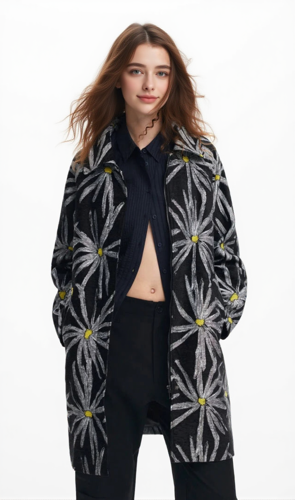 cappotto con stampa a margherita in nero