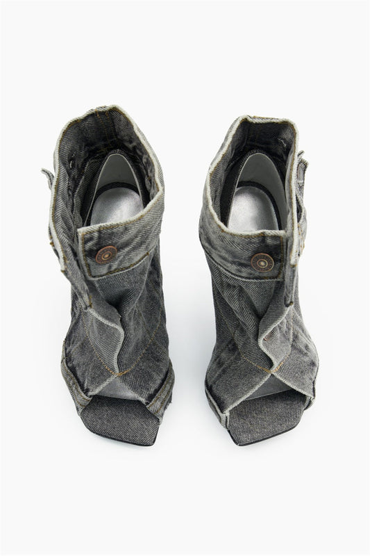 AIIZIE ALISSON DENIM BUTTON FISH MOUTH SANDAL BOOTIE - product image