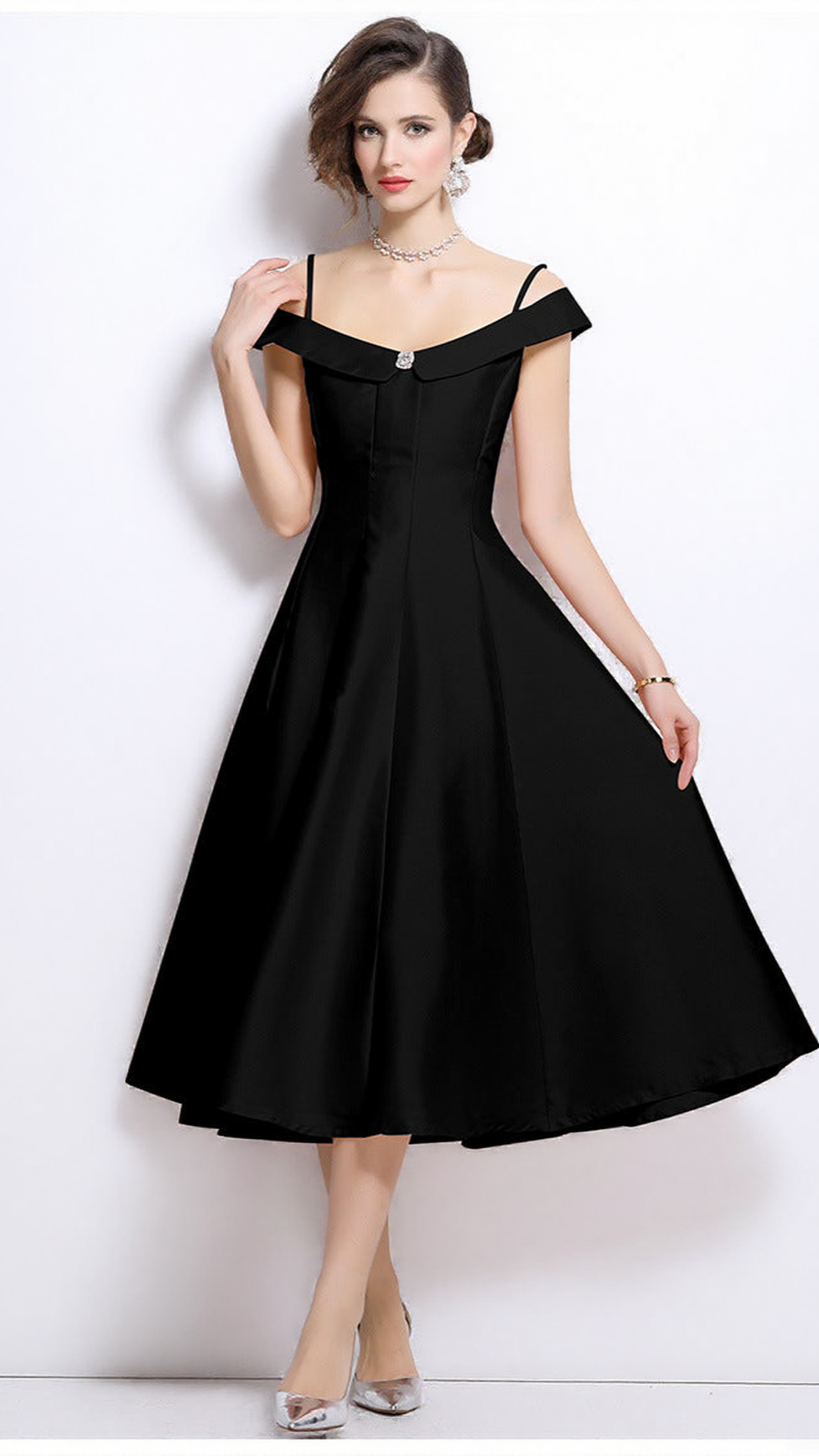 MEROY OFF-SHOULDER SATIN PLEATED MIDI DRESS IN BLACK