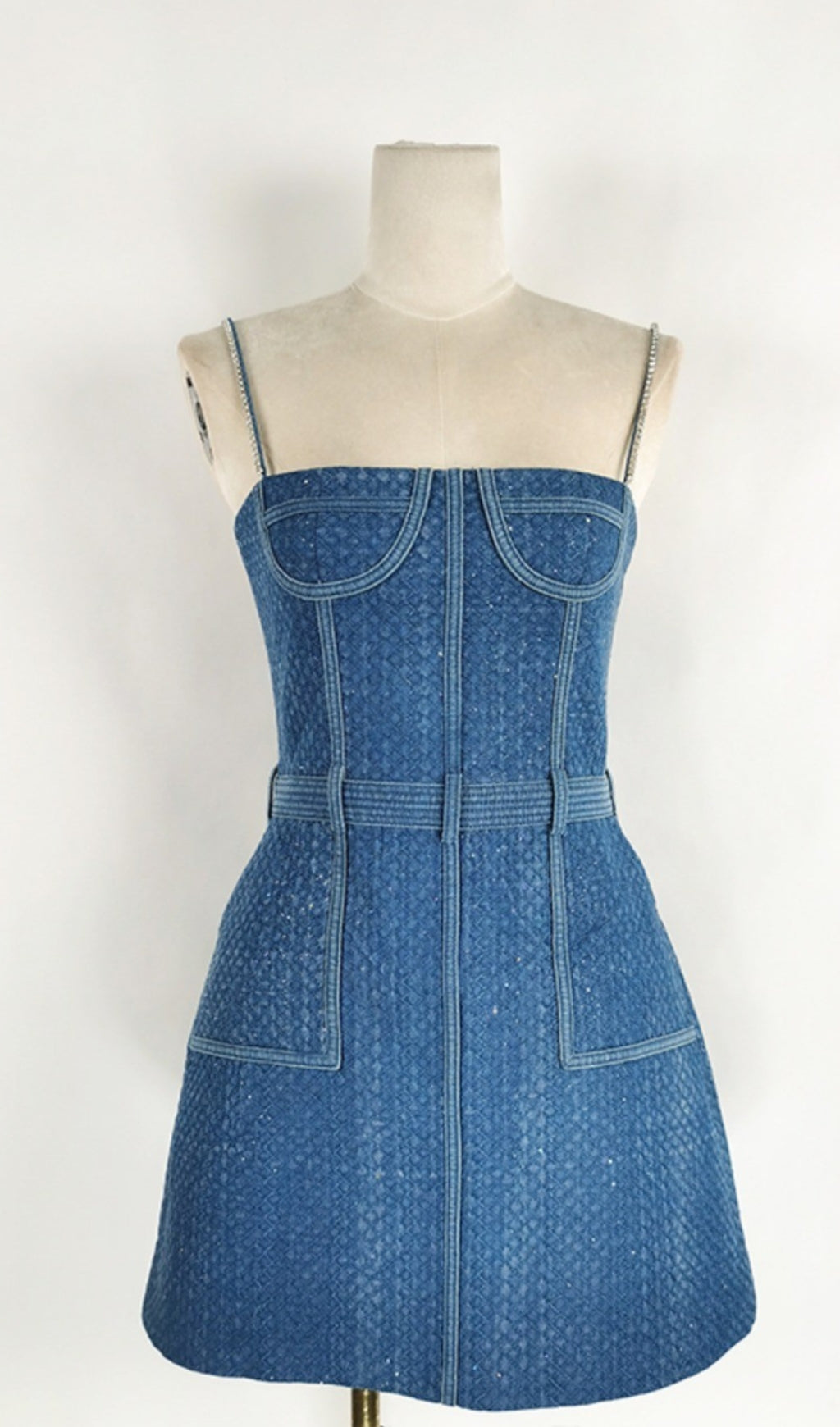 ANDREA DENIM MINIKLEID MIT STRASSSTÜTZEN IN BLAU