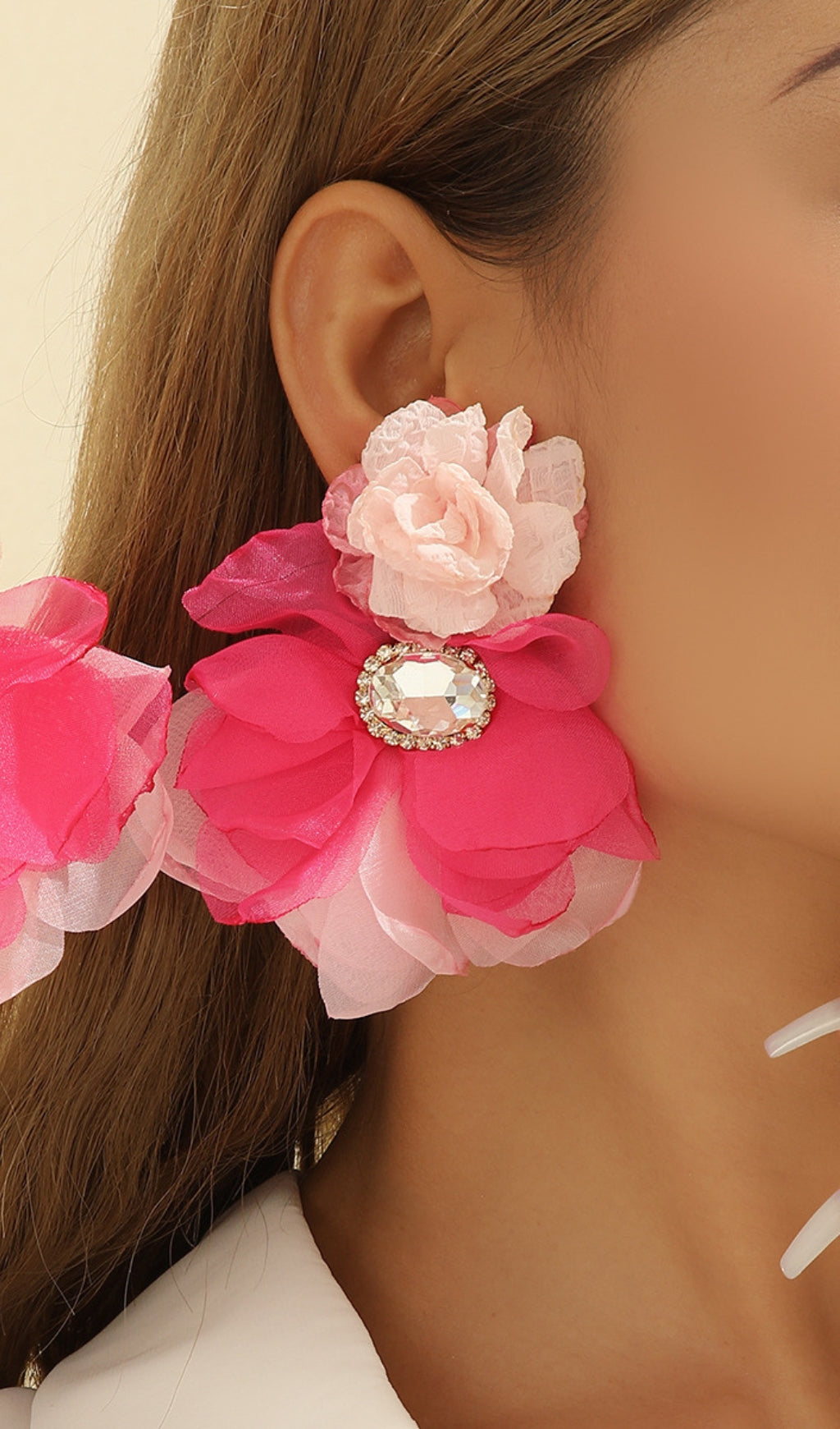 CYRENE FLOWER EARRINGS