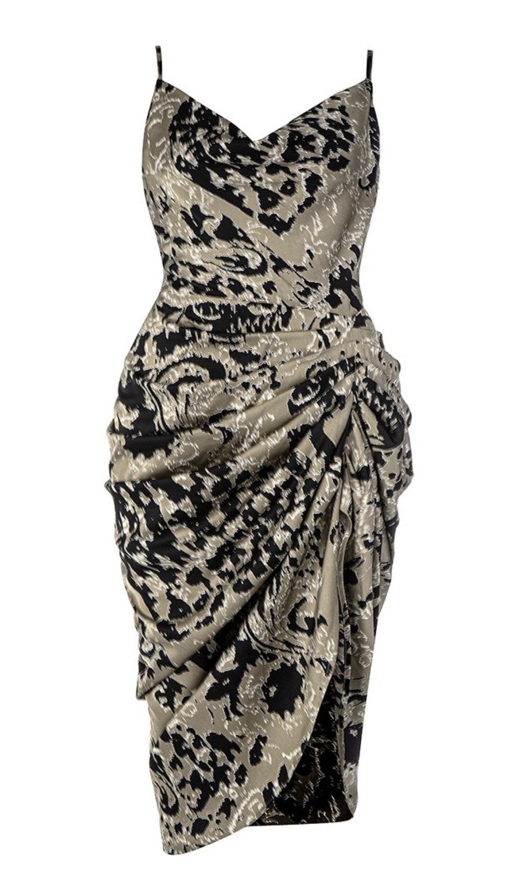 ABITO LUNGO CON RUCHES TAGLIE FORTI