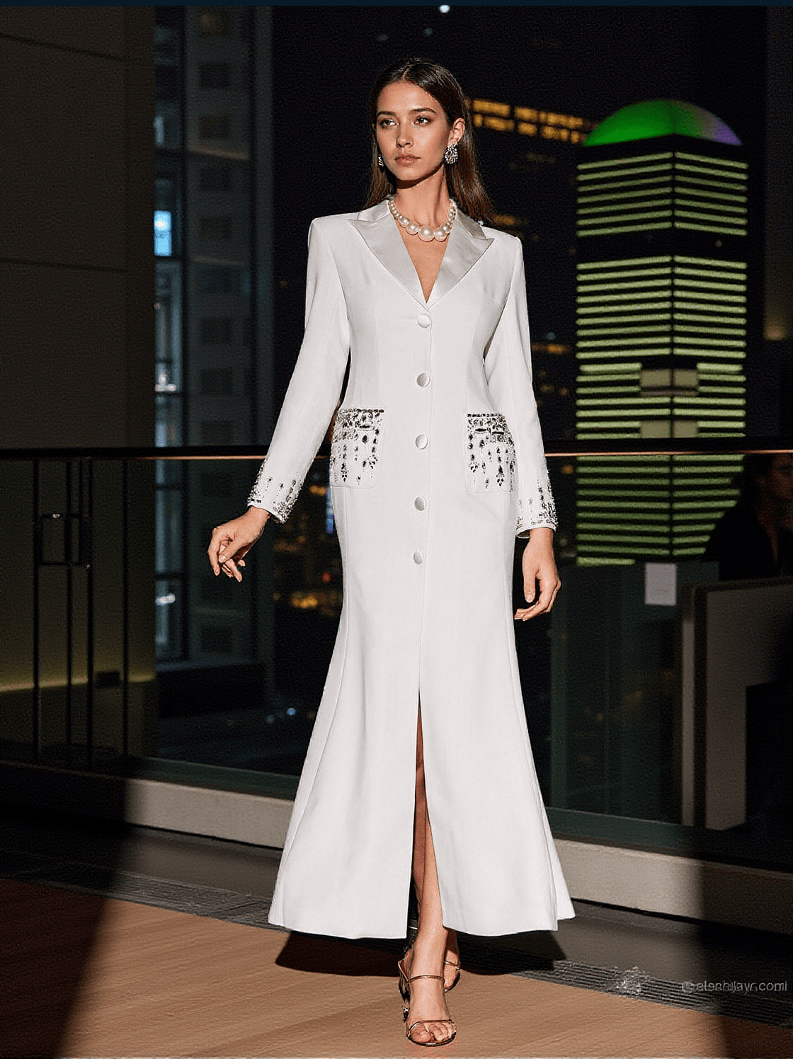 Hassan – Weißes Blazerkleid mit Strass