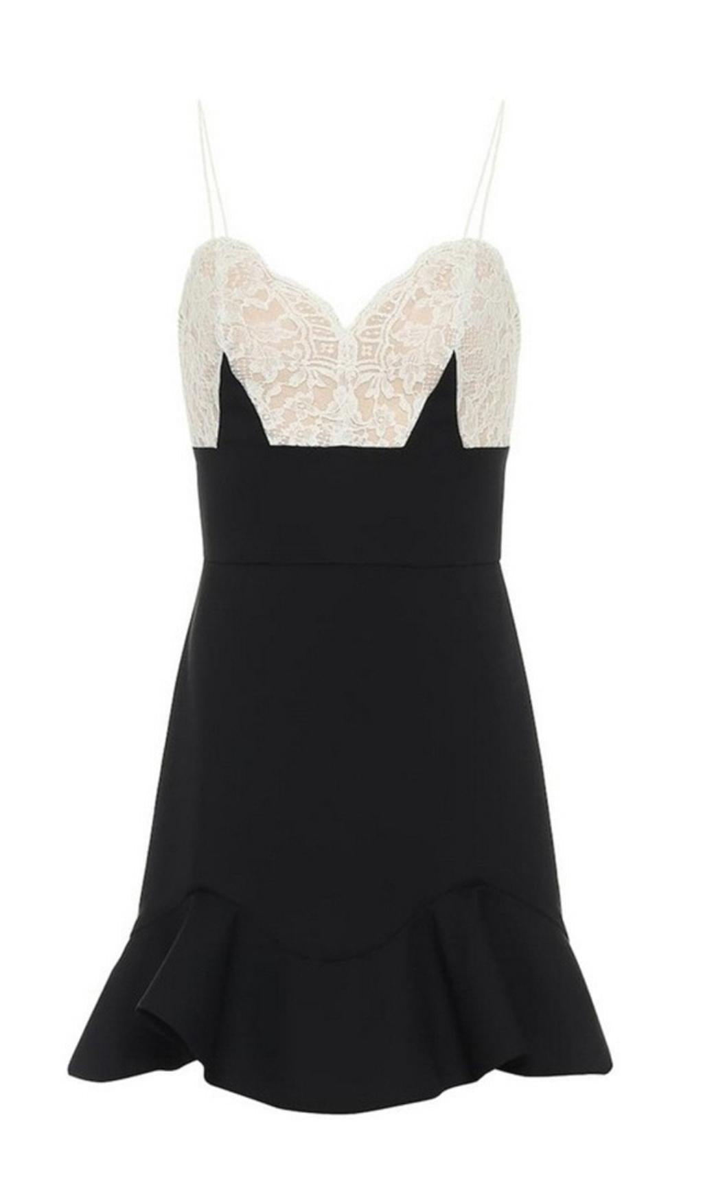 MINIKLEID MIT SPITZENRIEMEN UND V-AUSSCHNITT