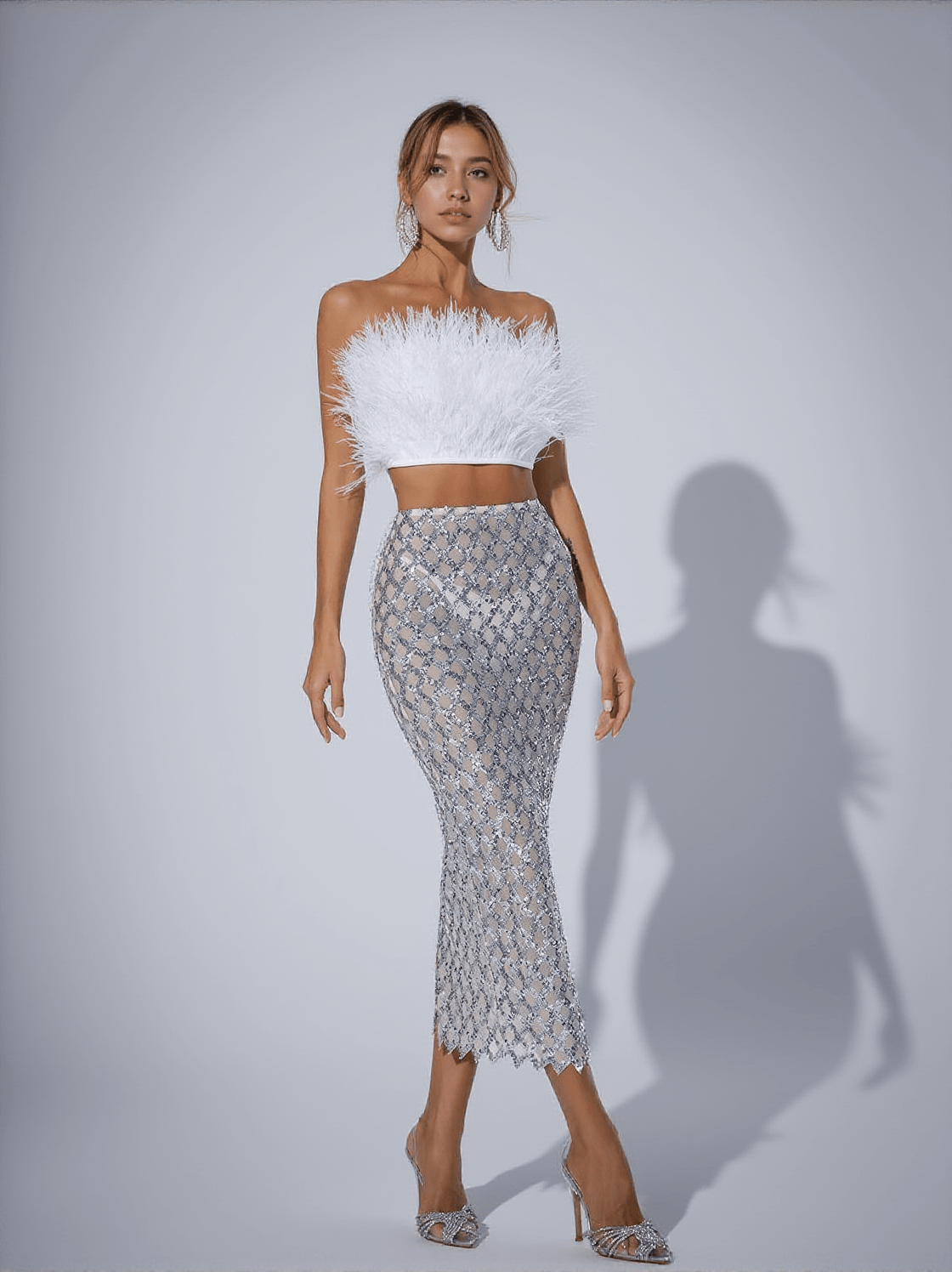 ANSLEY STRAPLESS FEATHER MESH SKIRT SET IN WHITE