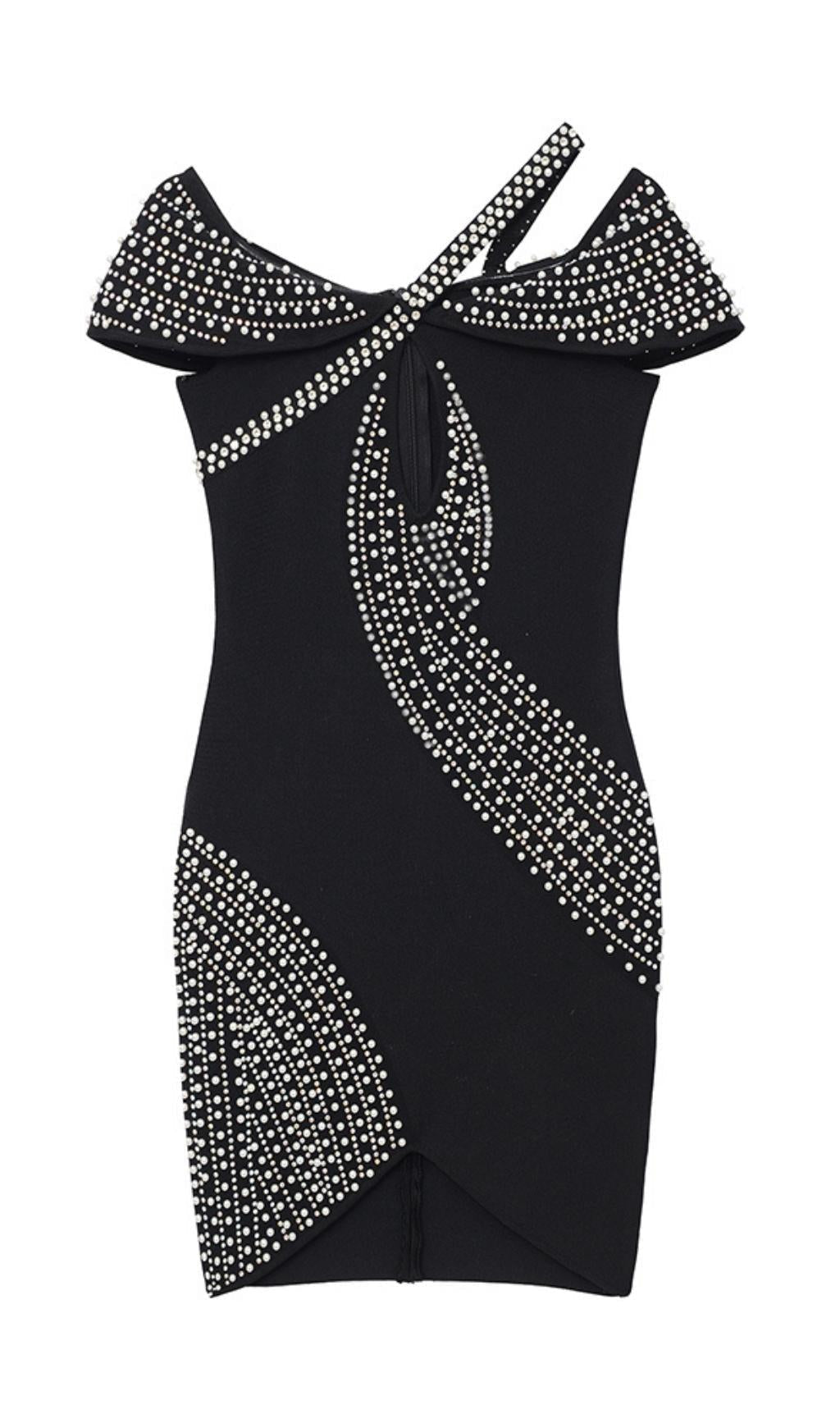 ABITO DI PERLE IN NERO