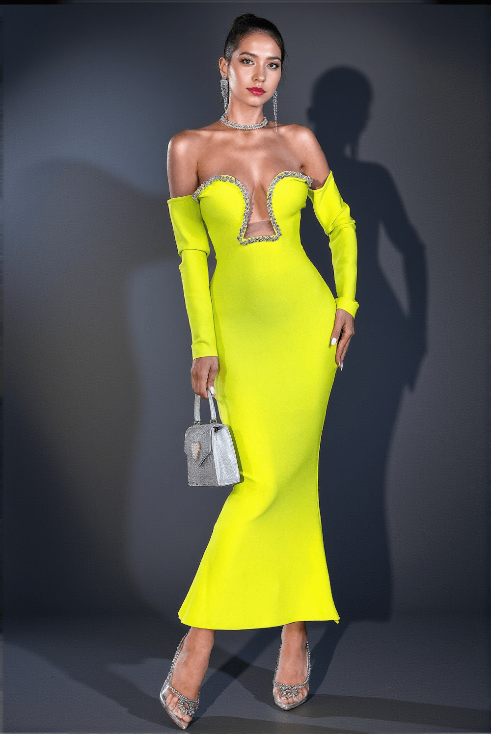 ABITO CORSETTO A MANICHE LUNGHE CON DIAMANTI OMNIA