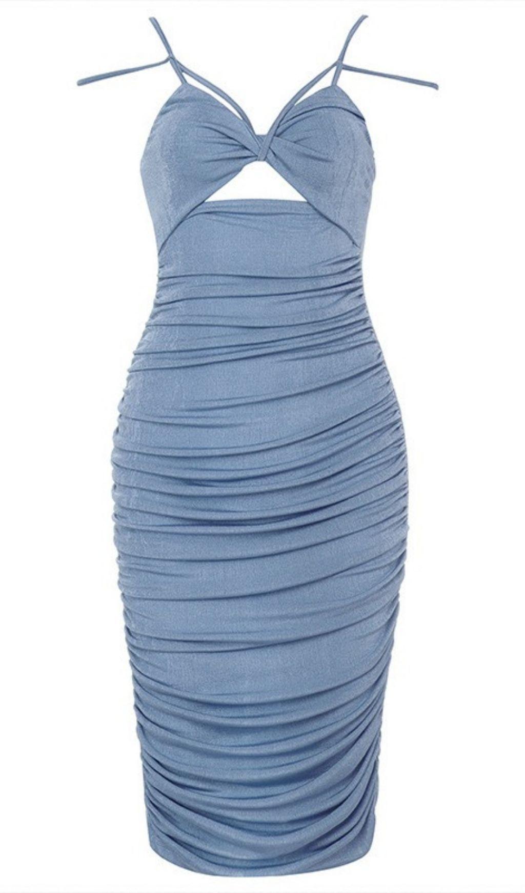 Kleid mit geteiltem Fischschwanz.