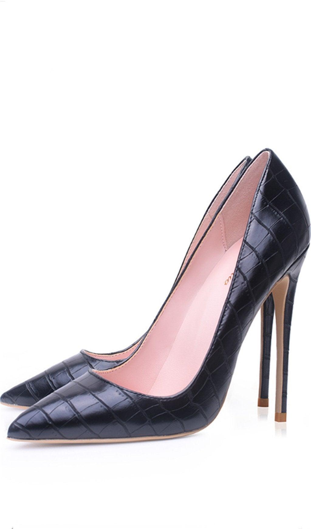 SCARPE CON TACCO A SPILLO E MOTIVO A FANTASIA