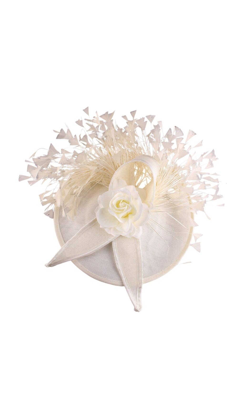 Cremefarbene, elegante Feder-Fascinators