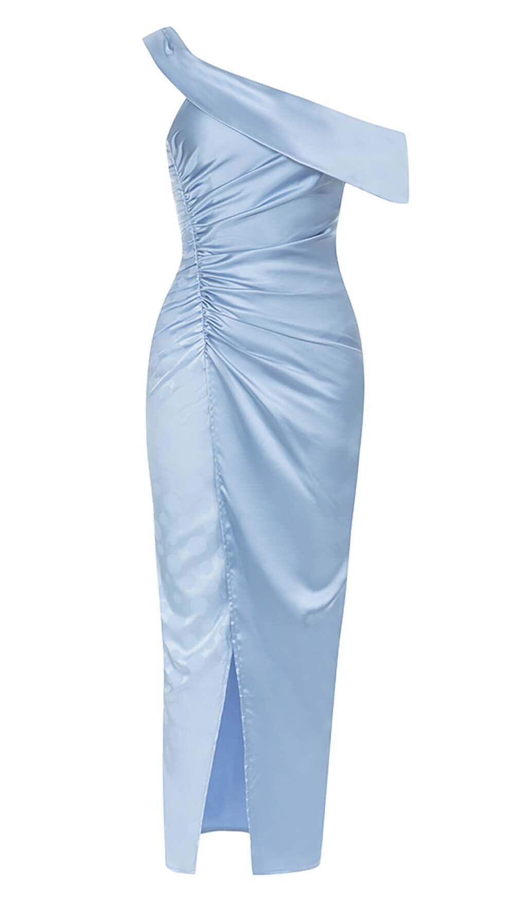 MAXIKLEID MIT EINER SCHULTER, RÜSCHEN UND SCHLITZ IN BLAU