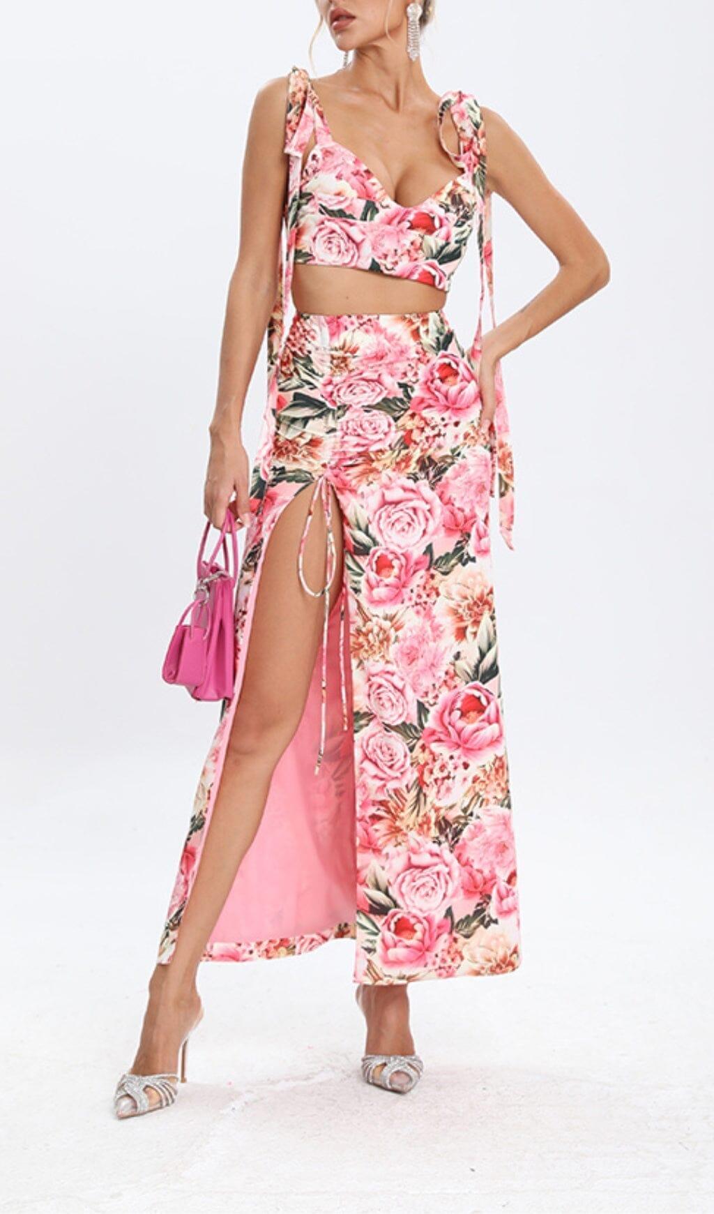 Zweiteiliges Set mit Blumenmuster in Rosa