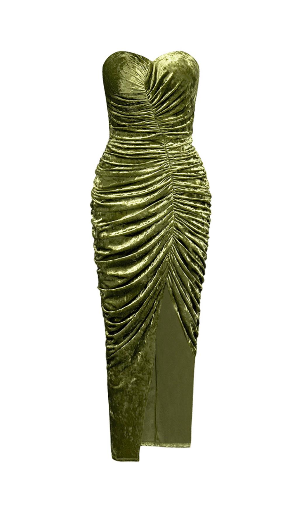 ABITO LUNGO IN VELLUTO VERDE CON SCOLLO A V, TOP A TUBINO PLISSETTATO E SPACCO ALTO