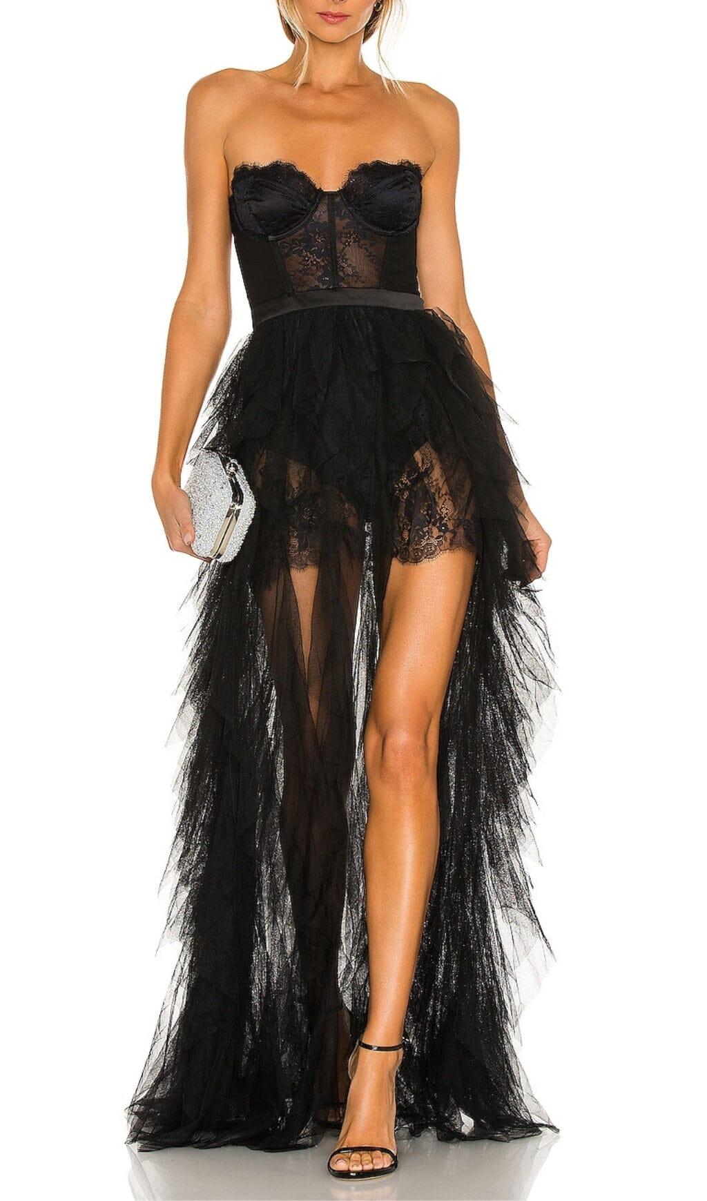 SCHWARZES TRÄGERLOSES MAXIKLEID AUS SPITZEN-PATCHWORK-NETZ