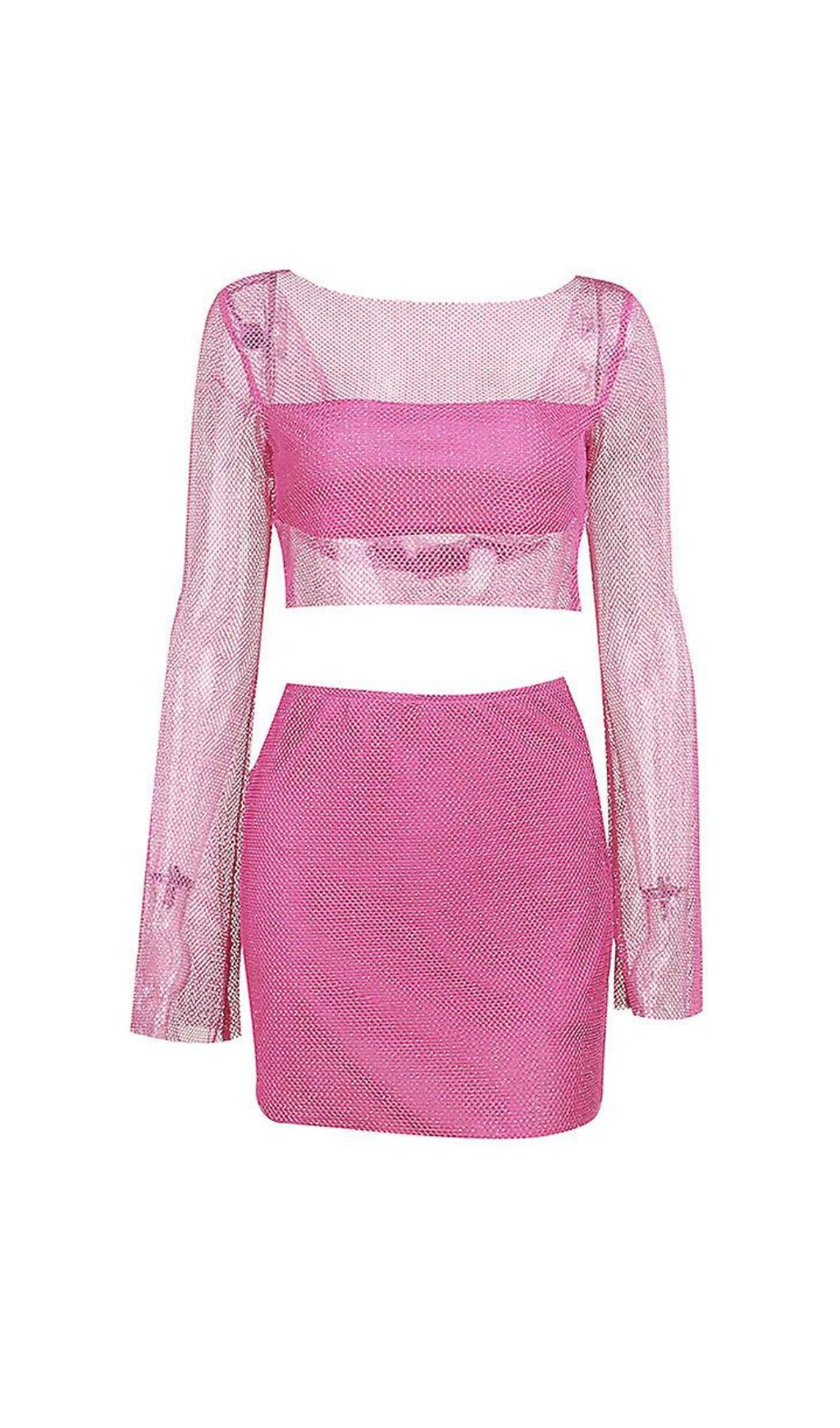 TUTA CON GONNA E BLUSA IN RETE A MANICHE LUNGHE