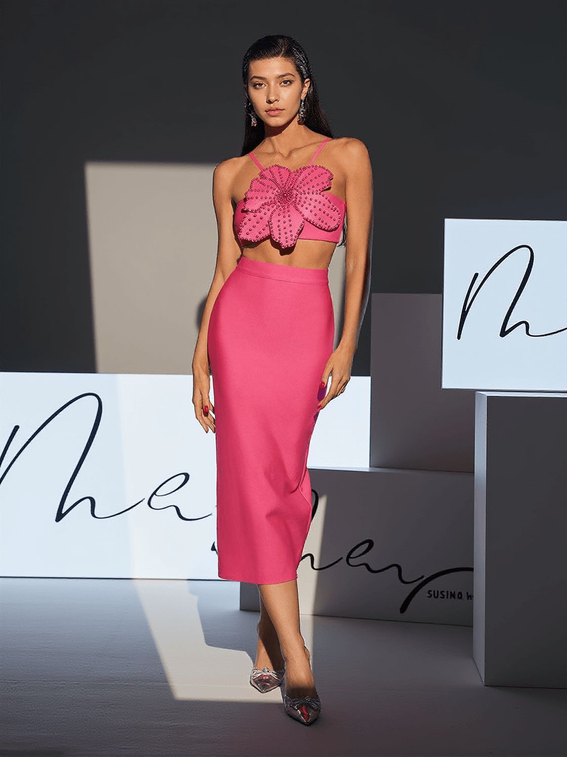 PATSY FLOWER PEARL BANDAGE SKIRT SET IN HOT PINK