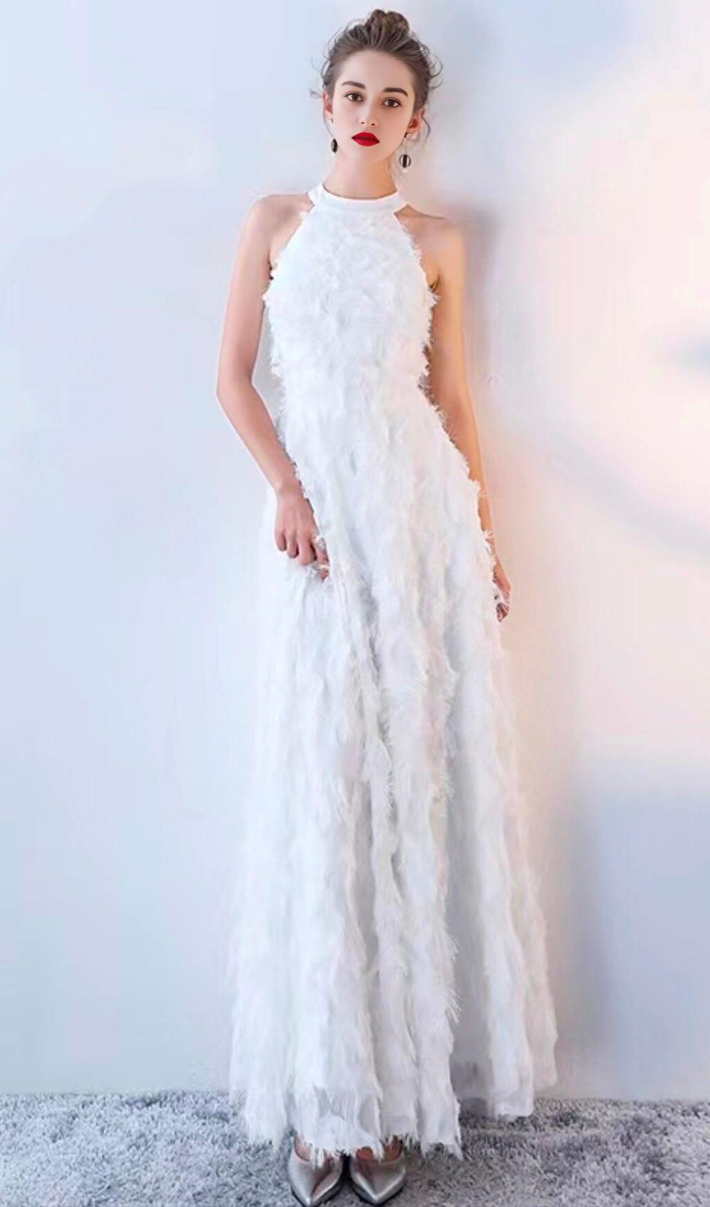 WEISSES ÄRMELLOSES RUNDHALS-MAXIKLEID MIT NECKHOLDER