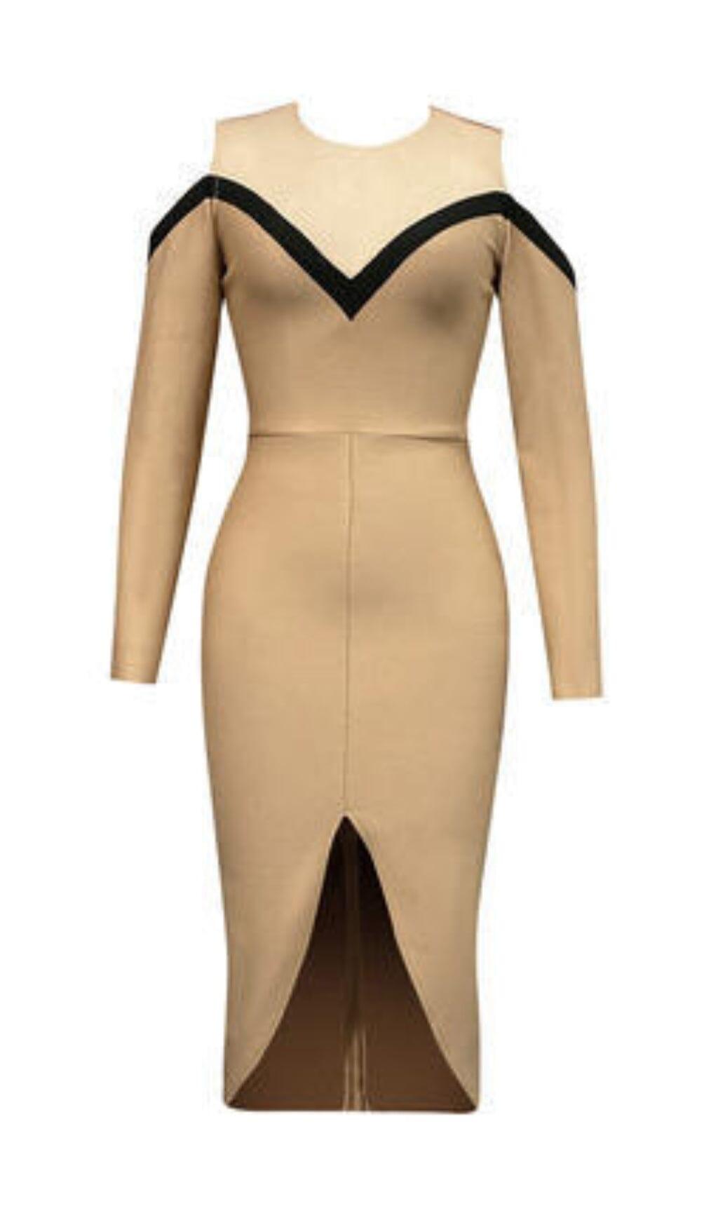 TÜLLKLEID MIT V-AUSSCHNITT UND SCHLITZ IN KAMEL