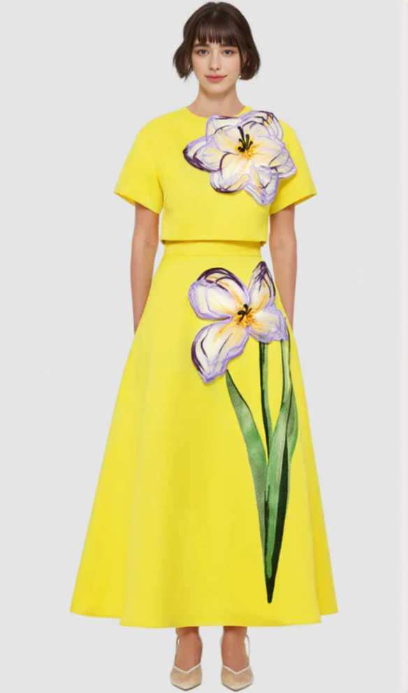 INDIE APPLIQUÉ SLEEVE IRIS PRINT SET IN YELLOW