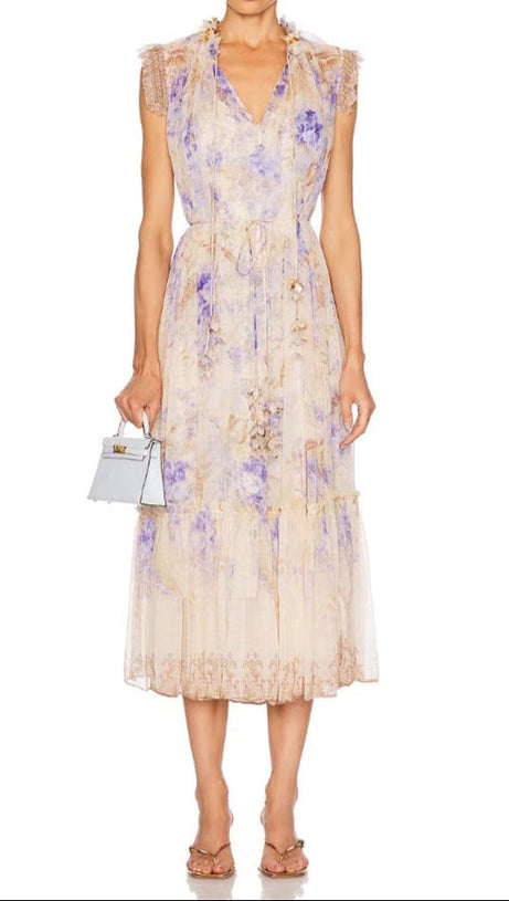 Dawning Flatterkleid