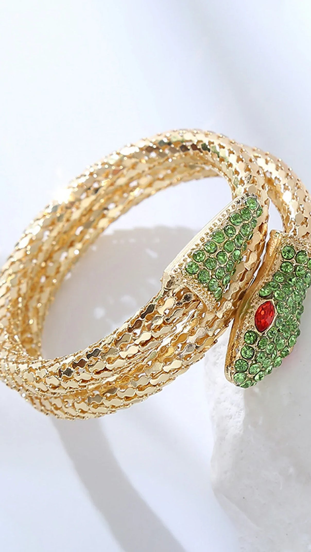 AIIZIE EMILIA SERPENTINE DIAMOND BRACELET - product image