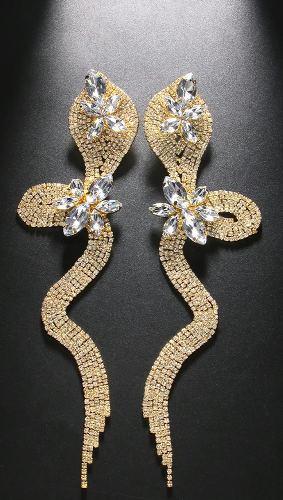 ORECCHINI BRAYDAN CRYSTAL SERPENT CON DIAMANTI