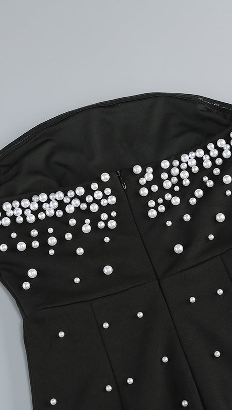 PEARL-EMBELLISHED STRAPLESS GOWN IN BLACK