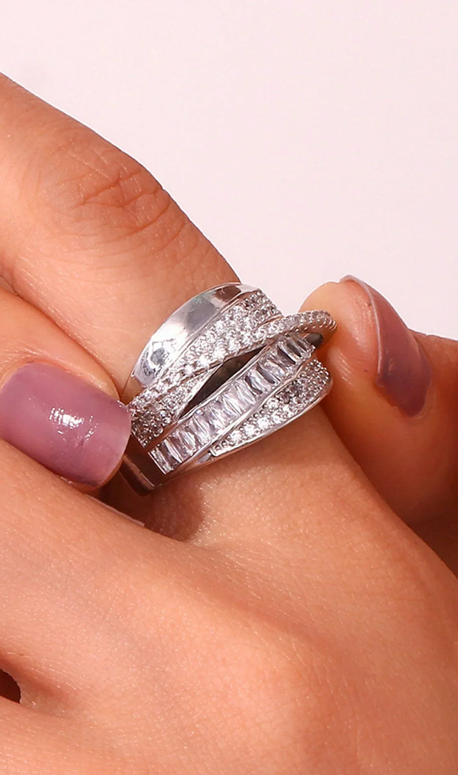 Primrose Diamonds Crossover-Ring