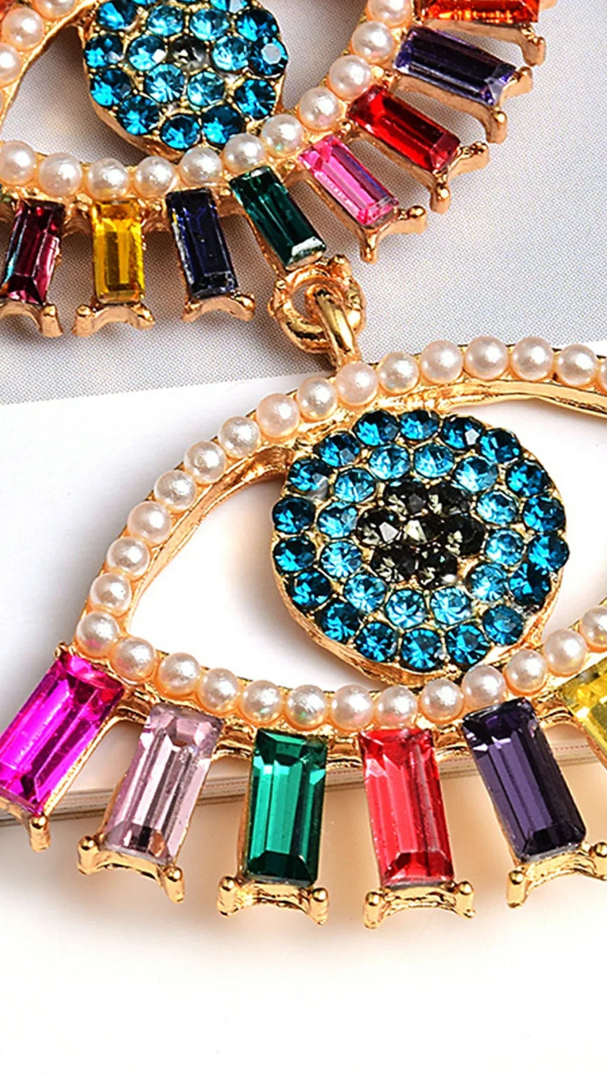 AIIZIE ANNELIS DIAMOND EYES EARRINGS - product image