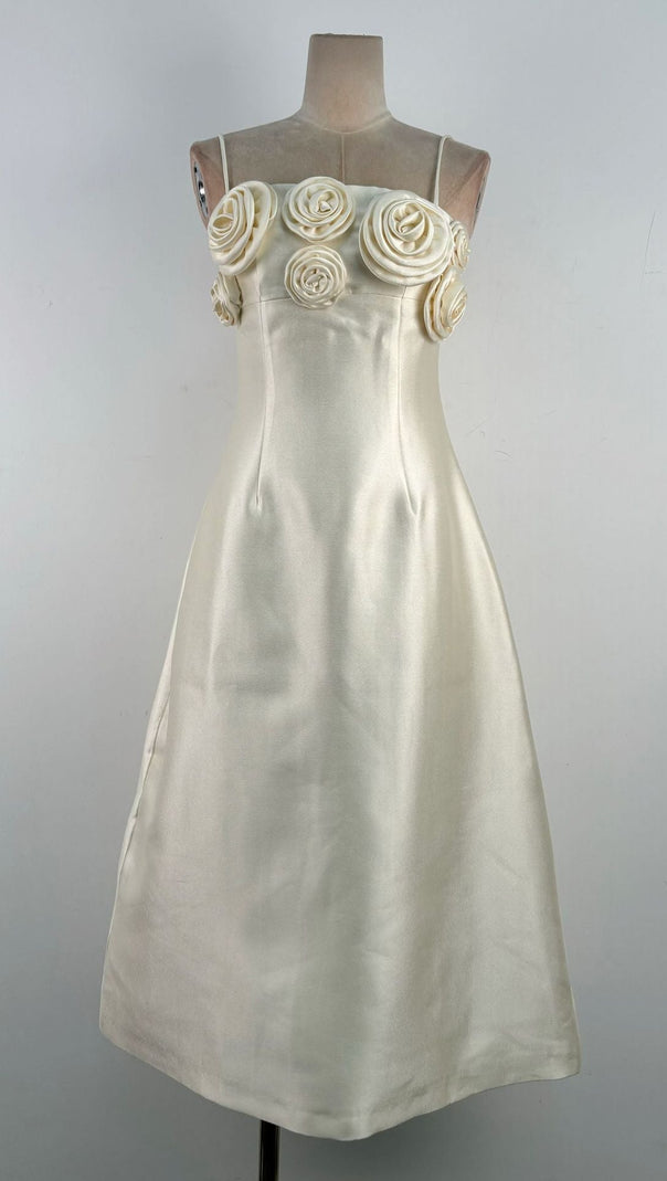 AIIZIE A-LINE FLOWER APPLIQUE LINEN RAYON MIDI DRESS - product image