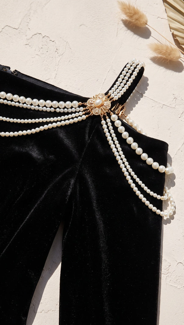 Black Velvet Cold-Shoulder Sheath Dress with Pearl Strands