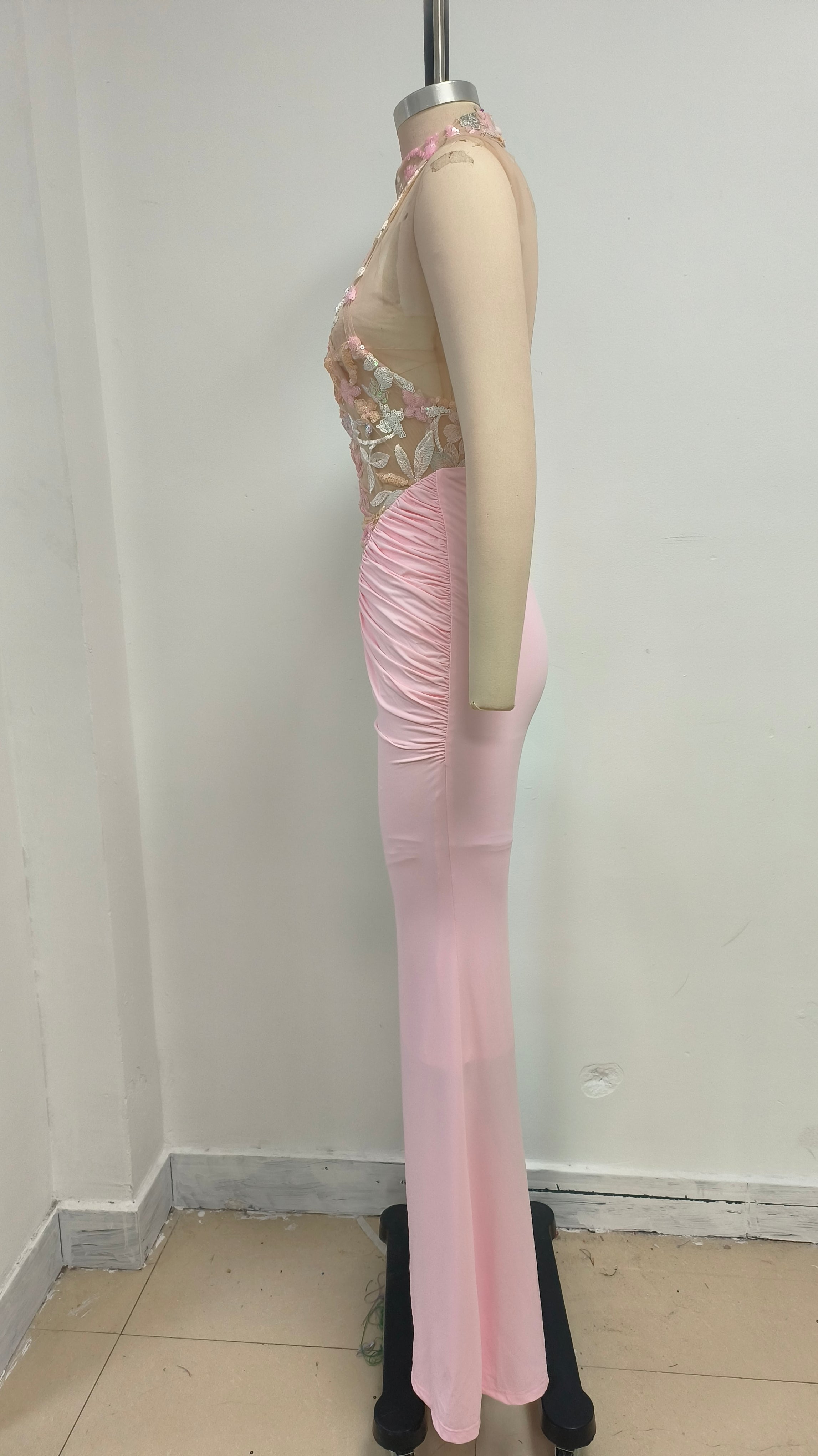 Neckholder-Rock mit Fischschwanz in Pfauenrosa