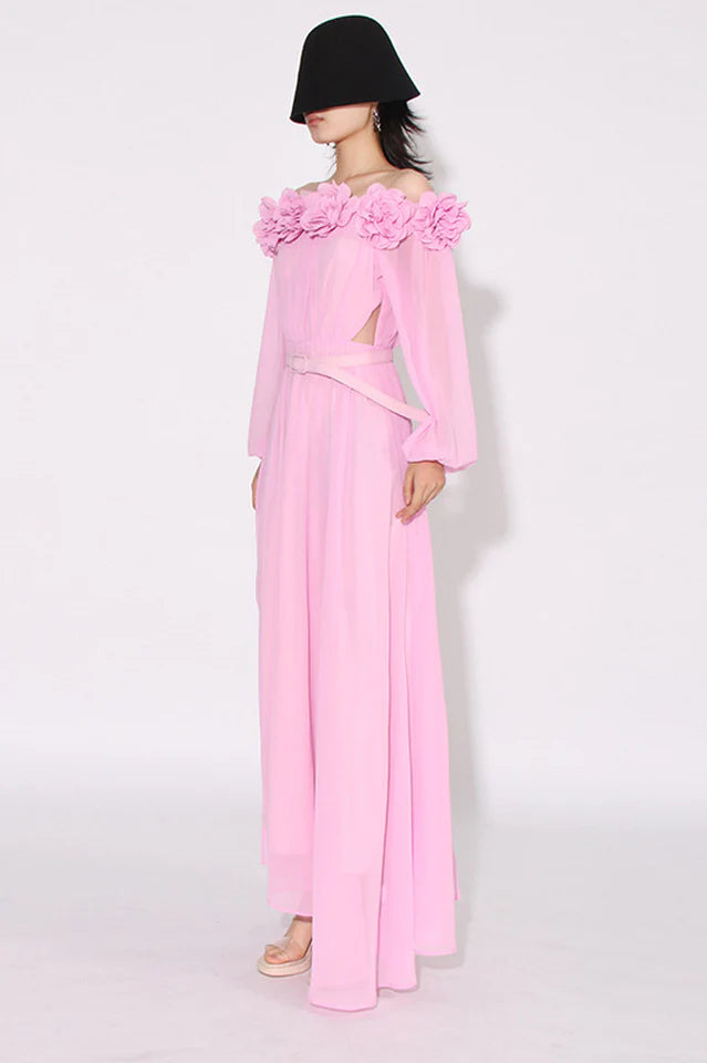 Ascella – Maxikleid mit geblümten Schultern in Rosa