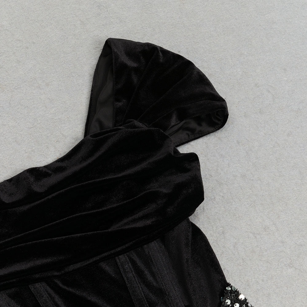 DRAPIERTES MAXIKLEID AUS SAMT MIT PAILLETTEN IN SCHWARZ