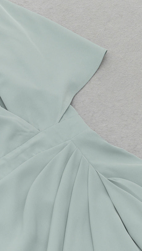 SOLID BATWING SLEEVE WRAP HEM DRESS