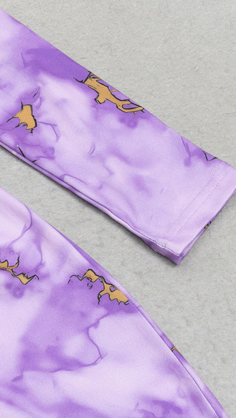 PRINT V-NECK FISHTAIL MAXI DRESS