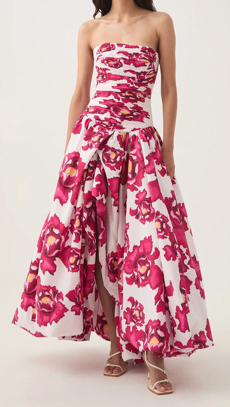 NANCY VIOLETTE  BUBBLE HEM MAXI DRESS IN PALE RED