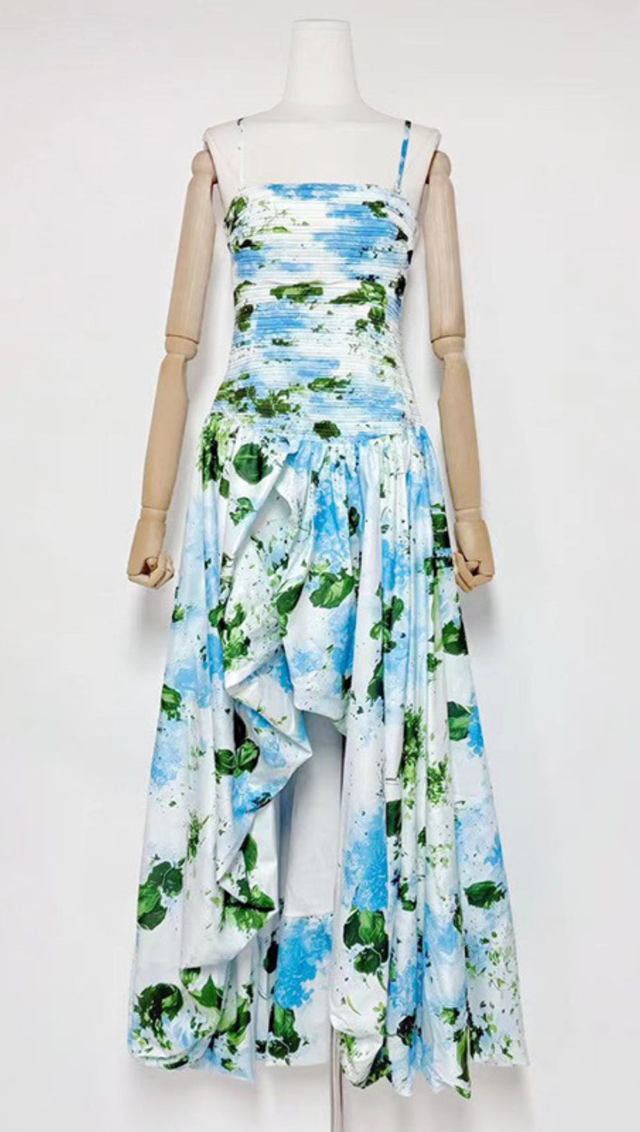 HESTIA STRAPLESS BLUE FLORAL MAXI DRESS - ELEGANT GARDEN PRINT