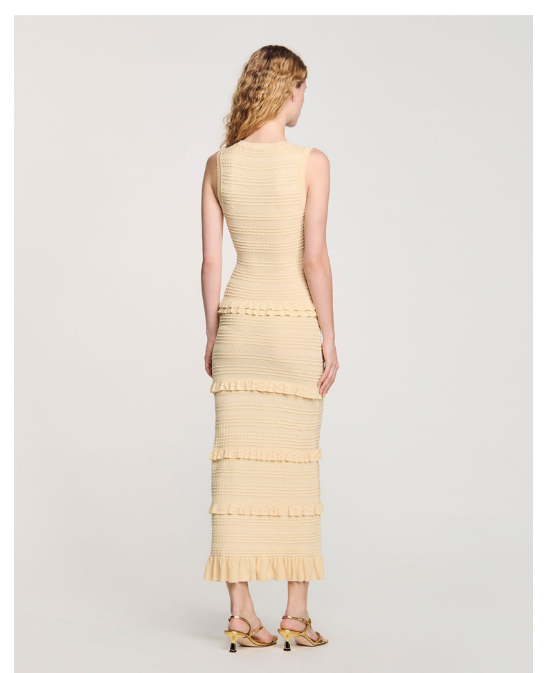AIIZIE TRISTA ROUND NECK SLEEVELESS FOLDS MAXI DRESS - product image