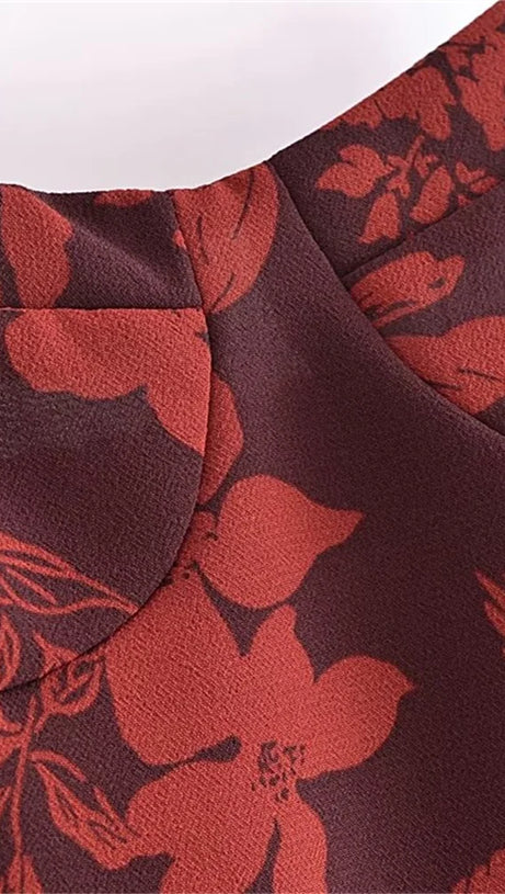 FLORAL PRINT SLIT MIDI DRESS IN BURGUNDY