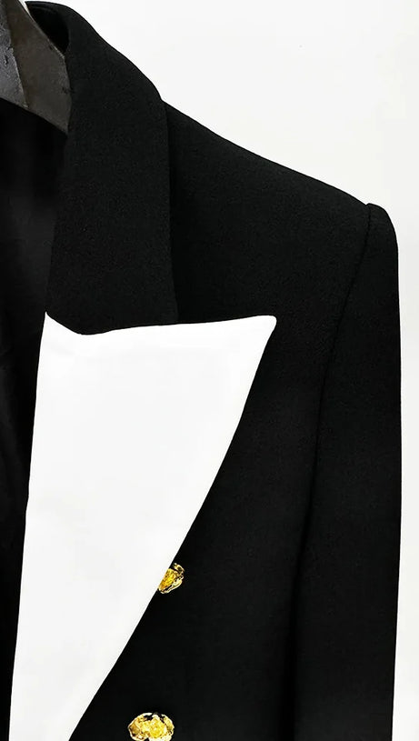 GISELLE SLIM-FIT JACKET WITH ROSES BUTTONS IN BLACK