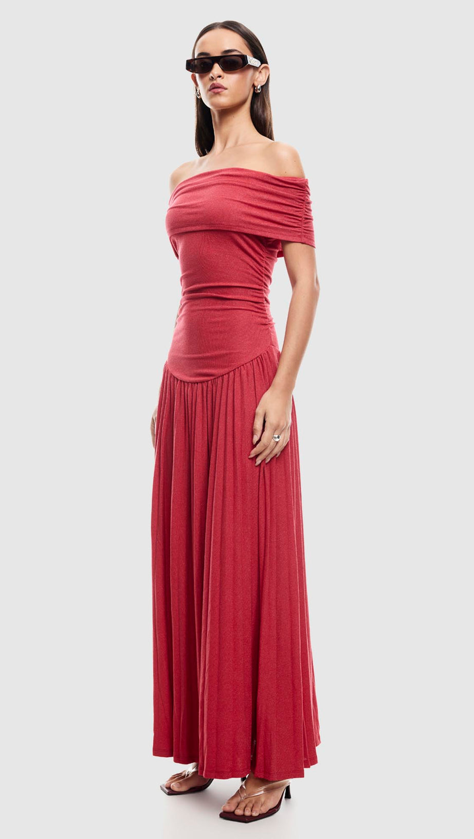 SABINA BODYCON STRAPLESS MAXI DRESS IN CRIMSON