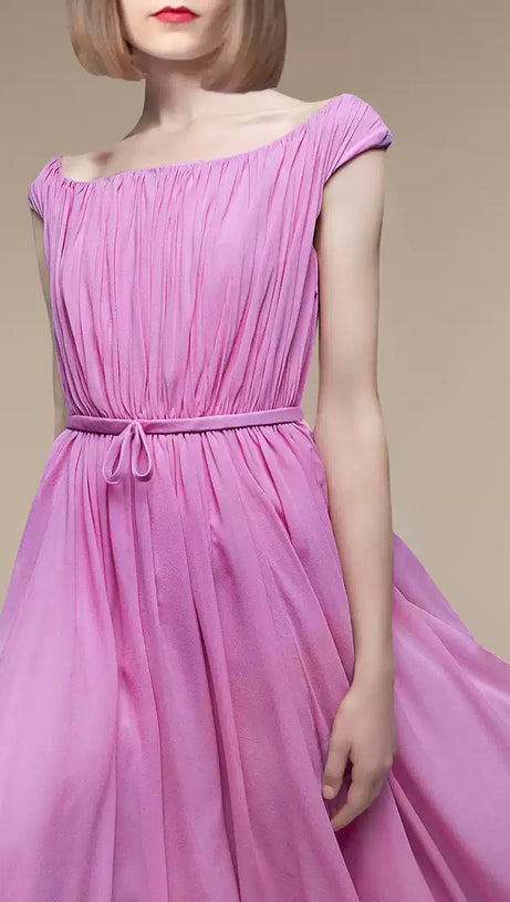 ELEGANT LILAC MAXI DRESS WITH BOW BELT AND PLEATED BODICE
