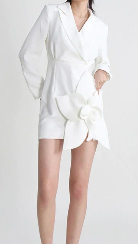 FORINA FLOWER BLAZER DRESS IN WHITE